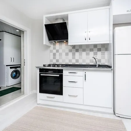 Fabulous Flat Near Beach In Muratpasa *